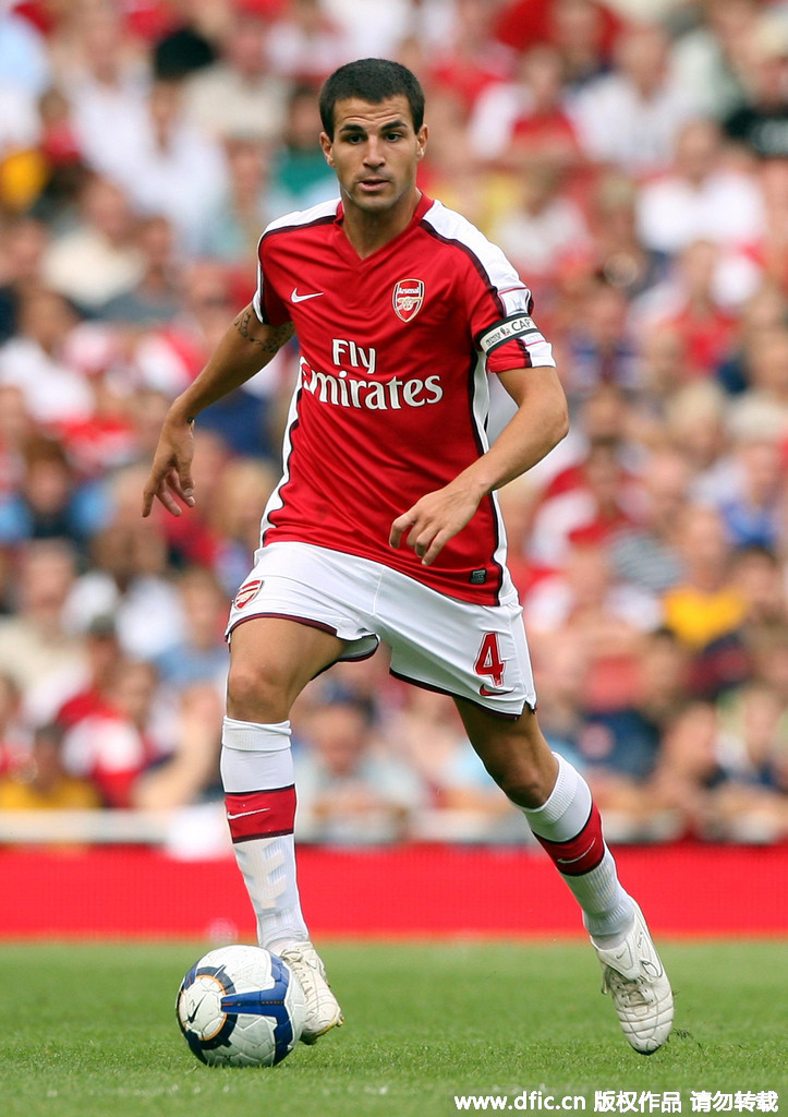 意媒：尤文有意签下尤尔曼德，托纳利和米林科维奇也是目标（意媒称：尤文有意引进尤尔曼德，托纳利与米林科维奇亦在引援目标之列）