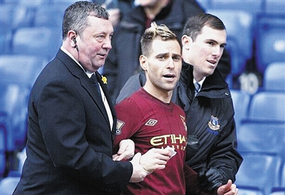 孔蒂：穆里尼奥的履历说明了他的伟大；意甲已变得更加欧洲化（孔蒂：穆帅履历足证其伟大，意甲正日益欧洲化）