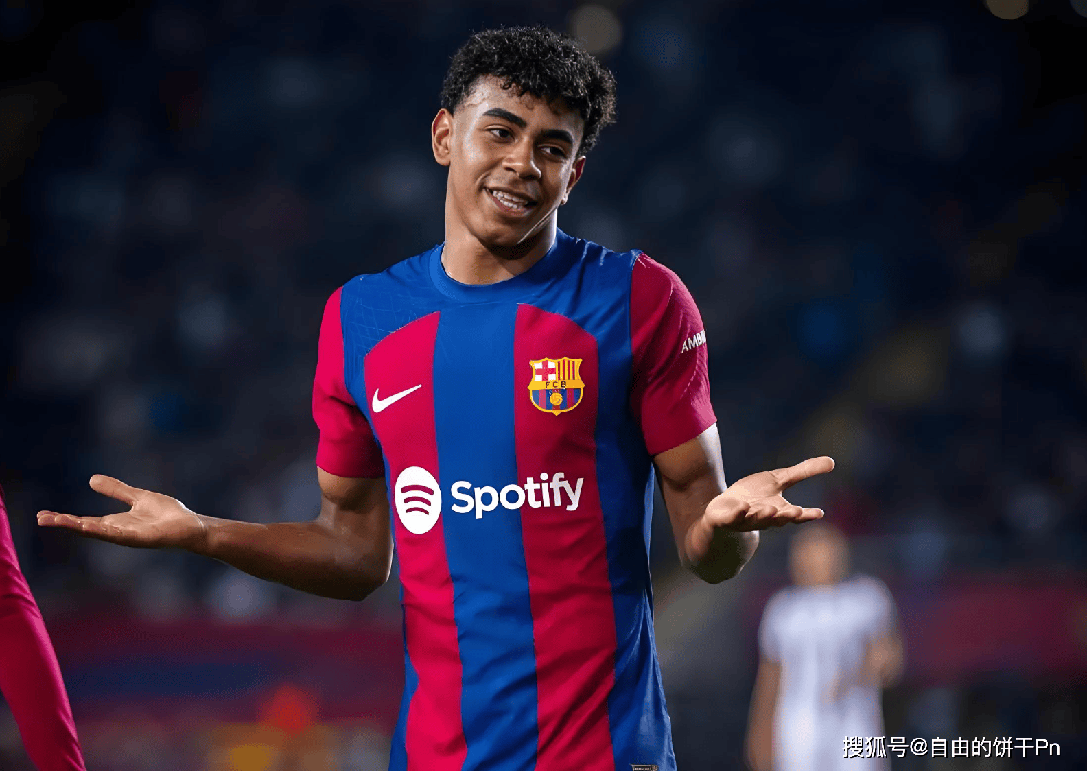 11球，巴萨是欧冠改制以来打入乌龙球最多的球队（欧冠改制以来，巴萨以11次乌龙球居首）