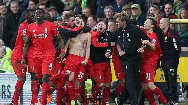 格拉斯纳：利物浦？我会在下个月开启和水晶宫的续约谈判（格拉斯纳回应利物浦传闻：下月将与水晶宫启动续约谈判）