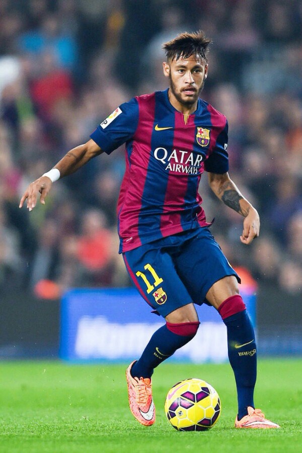 牛得嘞！今晚两场意甲均出现门将开场出击犯规染红情况（罕见一幕：今夜两场意甲均出现门将开场出击犯规被红牌罚下）