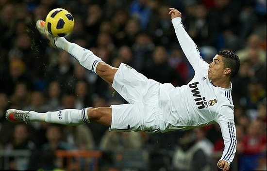 阿莫林：避免再踢两场附加赛非常重要 B费对我们很关键（阿莫林：避免再战两场附加赛至关重要，B费对球队不可或缺）