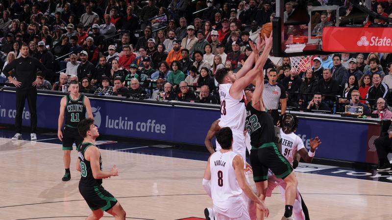 穆斯卡特带队两年两夺中超冠军，仅次于里皮、斯科拉里、图拔（穆斯卡特两季连冠中超，冠军数仅逊里皮、斯科拉里、图拔）